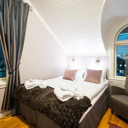Enter Tromso - Exclusive 4 Bedroom Villa Exterior photo